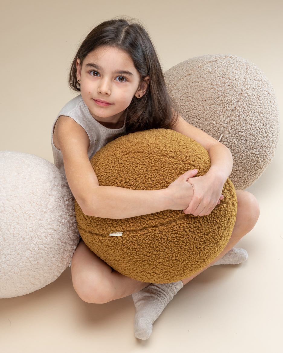 Maple Ball Cushion